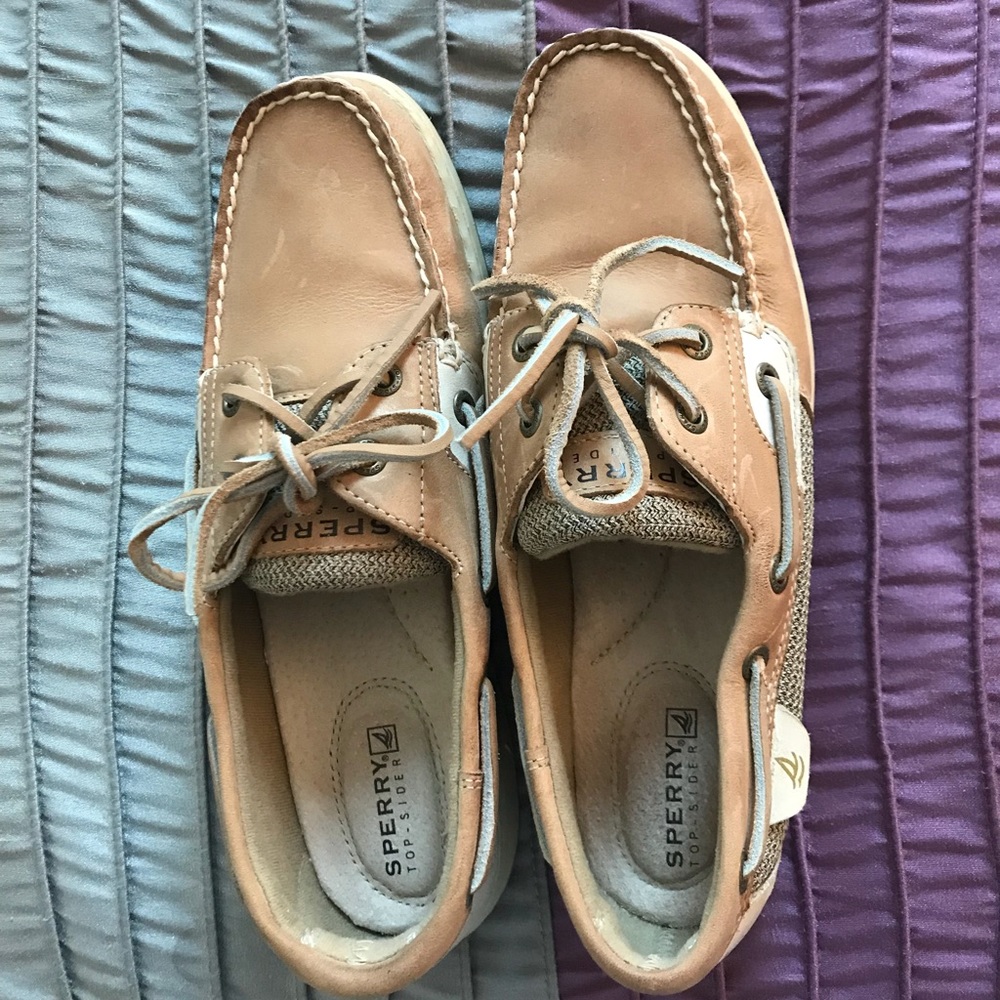 Sperry Topsiders